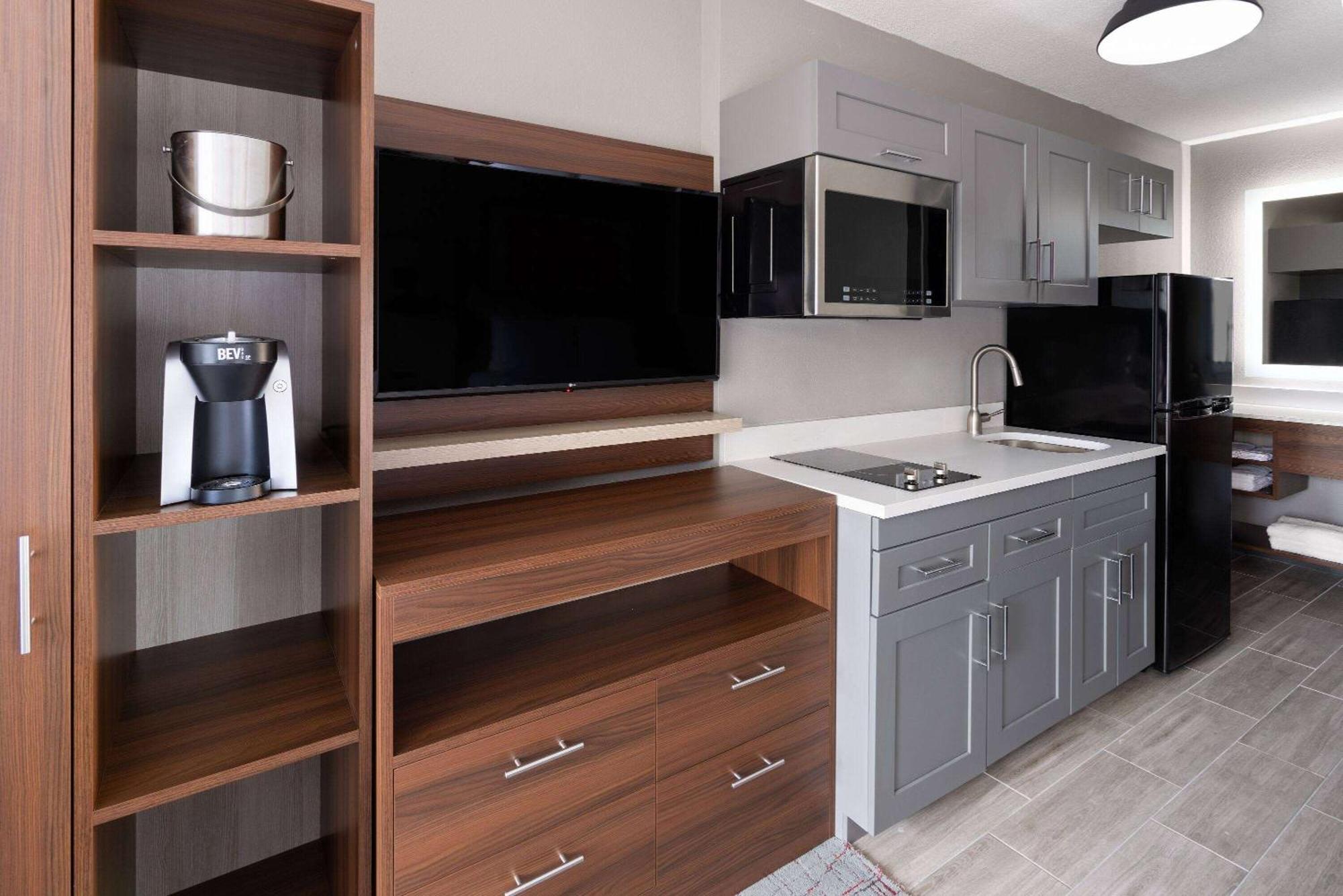 Hawthorn Extended Stay By Wyndham Columbia-Ft Jackson Buitenkant foto
